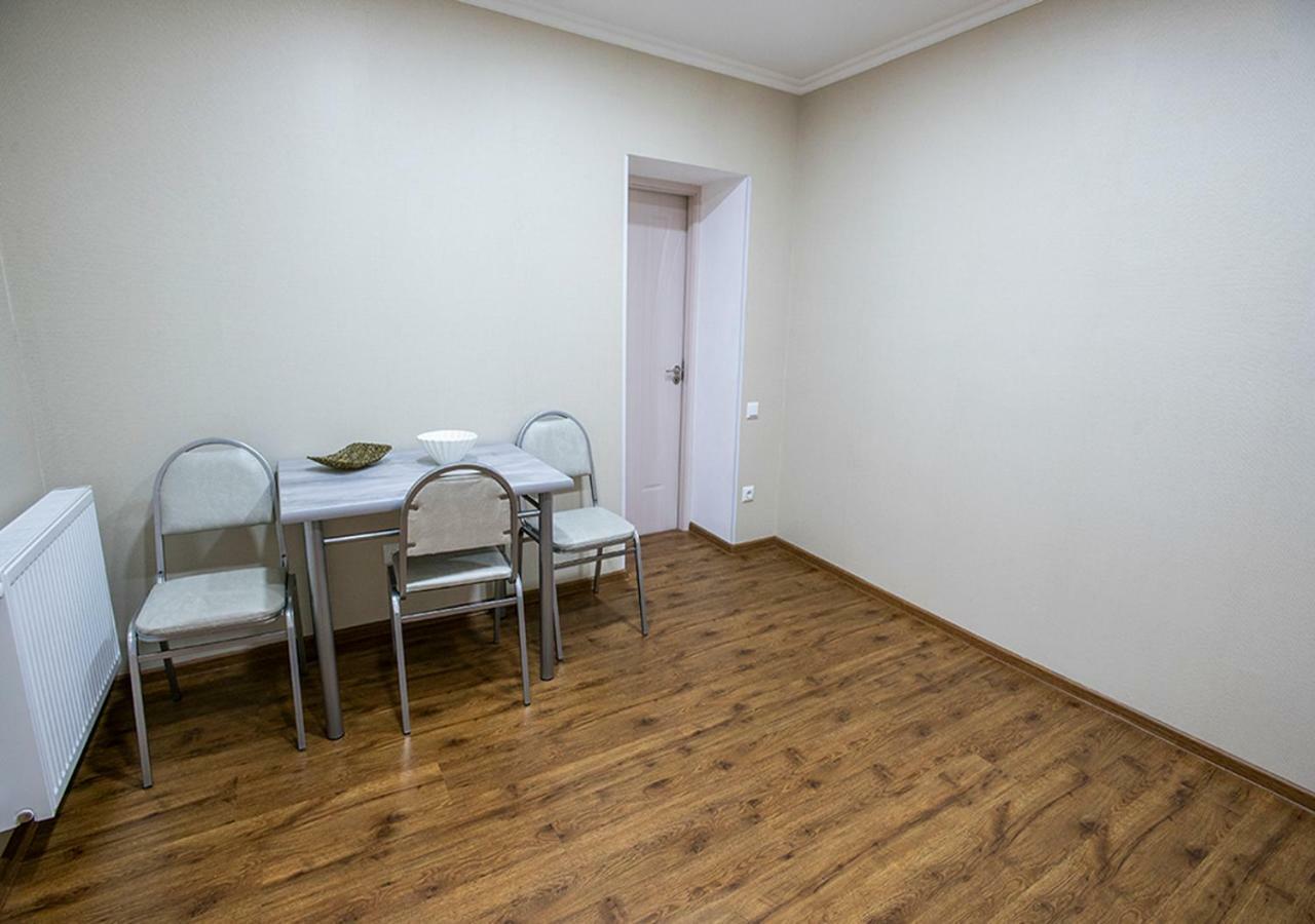 Dada - Cozy Apartment In The Center Of Tbilisi Luaran gambar