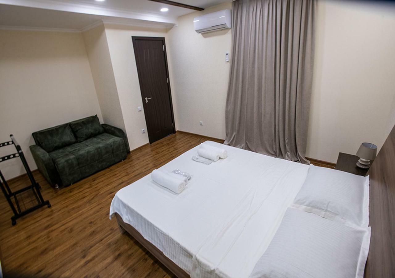 Dada - Cozy Apartment In The Center Of Tbilisi Luaran gambar