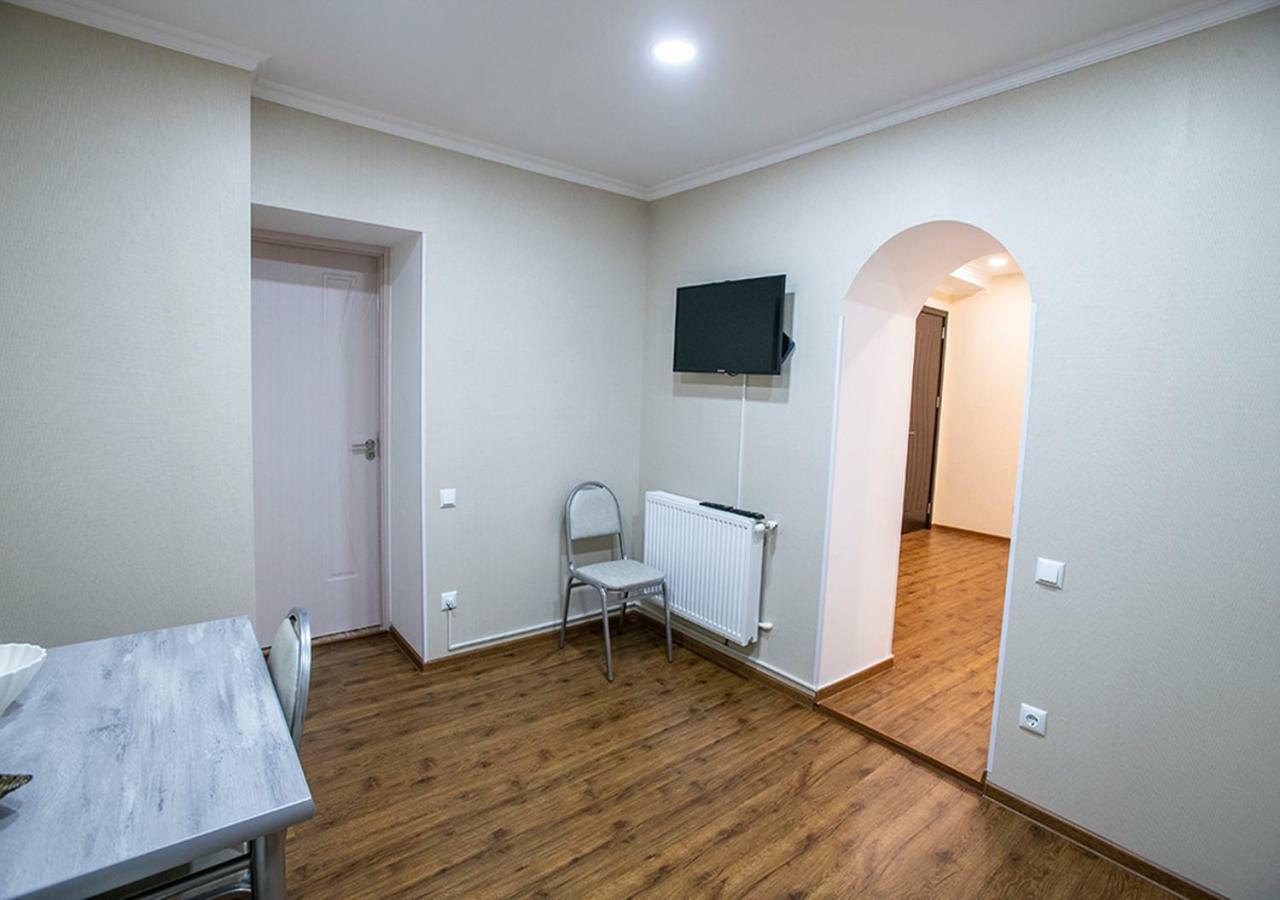 Dada - Cozy Apartment In The Center Of Tbilisi Luaran gambar